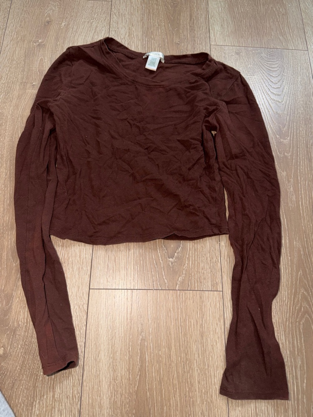 Bozzolo Long Sleeve Crop Top in Deep Brown